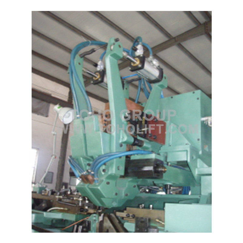 FULL-AUTOMATIC WELDING MACHINE FOR G80 CHAIN